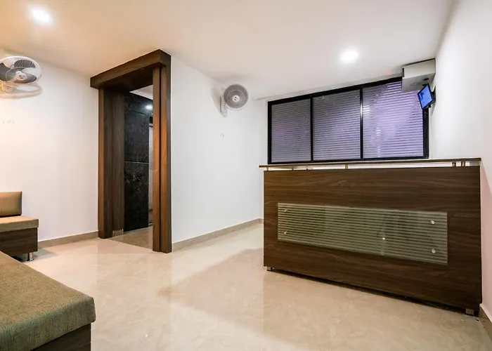 Esgee Tower , Ernakulam South Villa Kochi