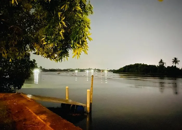 Anaya'S Lake House Kochi